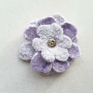 6 1/2&quot; Handgemachte Filz Blume Brosche, Pin in Lila, Geschenk, Präsent