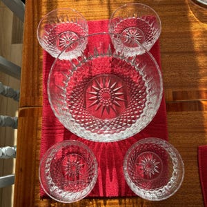 Vintage Arcoroc USA 23 Glass Salad Bowl Set Fancy Decorative