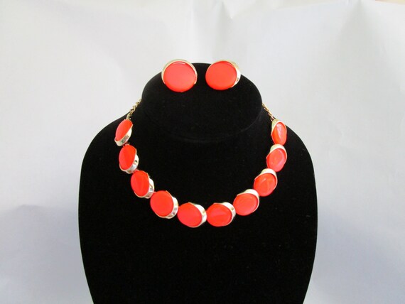 Necklace Set Coral Color Goldtone Round Flat Red … - image 2