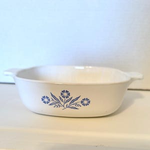 Cornflower Blue Corning Ware P-1-B, 1 Quart Casserole Dish