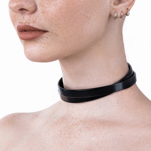 Etsy leather choker online