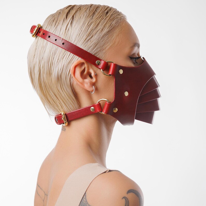 Handmade Leather Face Mask, Designer Face Mask, Futuristic Leather Respirator, Steampunk Style, Mouth Cover Face Mask, Mileena Mask image 8