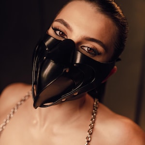 Samurai leather mask, Menpō, cyberpunk style