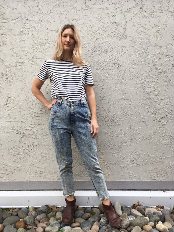 80's style high waisted jeans