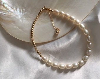 SIENE Pearl Gold Anklet | 14kt Gold Filled Genuine White Pearl Ball Anklet | Demi Fine Jewelry | Modern Jewellery