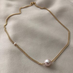 LENA Gold Pearl Chain Necklace | Curb Chain Minimalist Necklace | Freshwater Pearl Beaded Layering Necklace | 14kt Gold Filled Necklace image 4