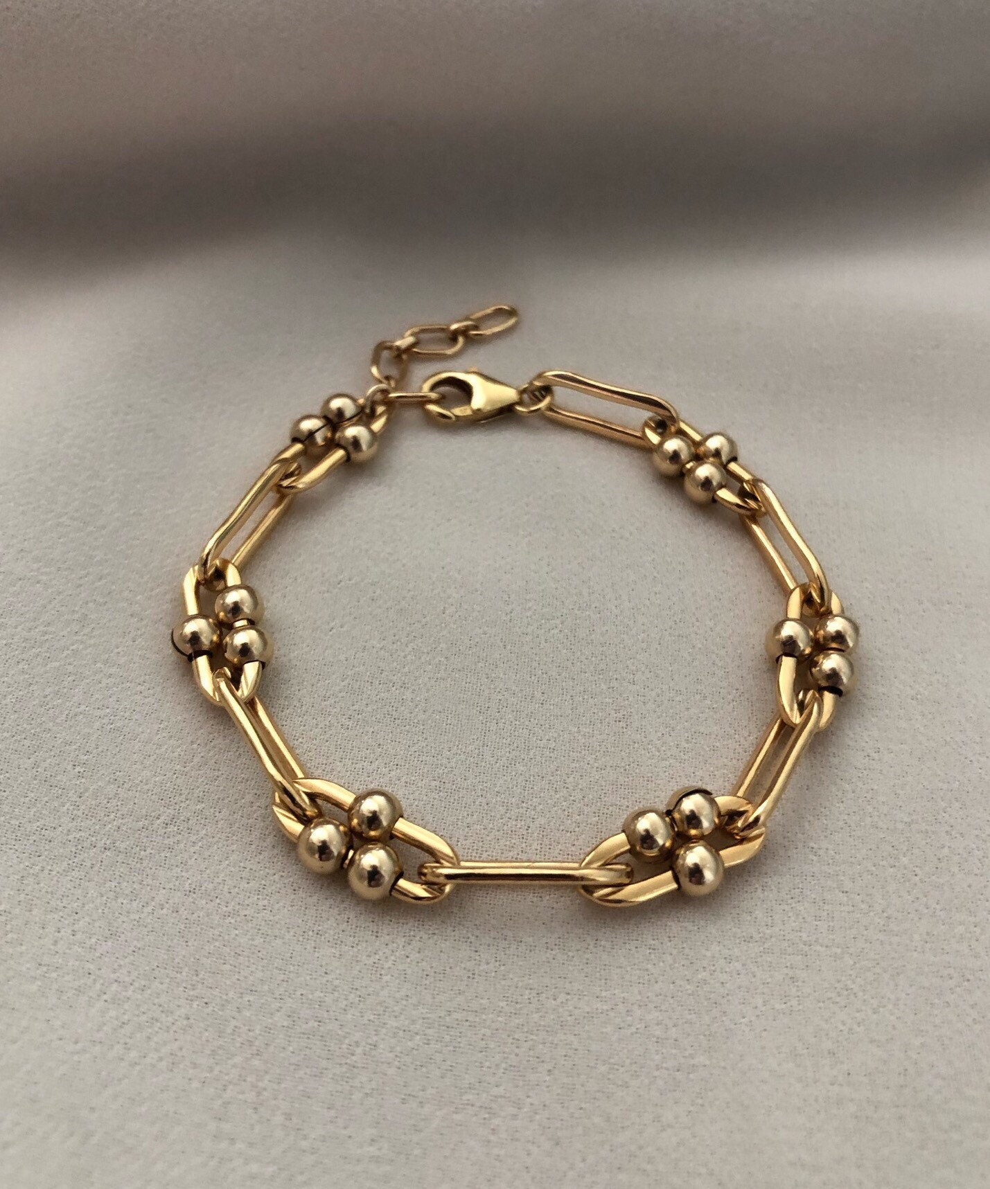 Acetate Chain Link Bracelet Keychain Featuring A Genuine Lea (750310)