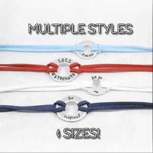 Individuell gestempeltes Scheibenarmband, Mein Wort des Jahres Armband, inspirierender Schmuck, Neujahrsabsicht Armband, Sie sind genug Armband