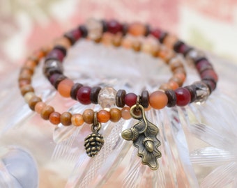 Beaded Autumn bracelet set, Autumn jewelry, Handmade Fall bracelet set, Woodland bracelet, Oak leaf bracelet, Fall colors jewelry