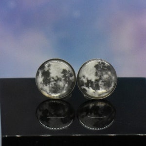 Vollmond Ohrstecker, himmlische Ohrstecker, blaue Mond Ohrringe, lila Mond Ohrstecker, magischer Schmuck, Astrologie Ohrringe, Vollmond Schmuck