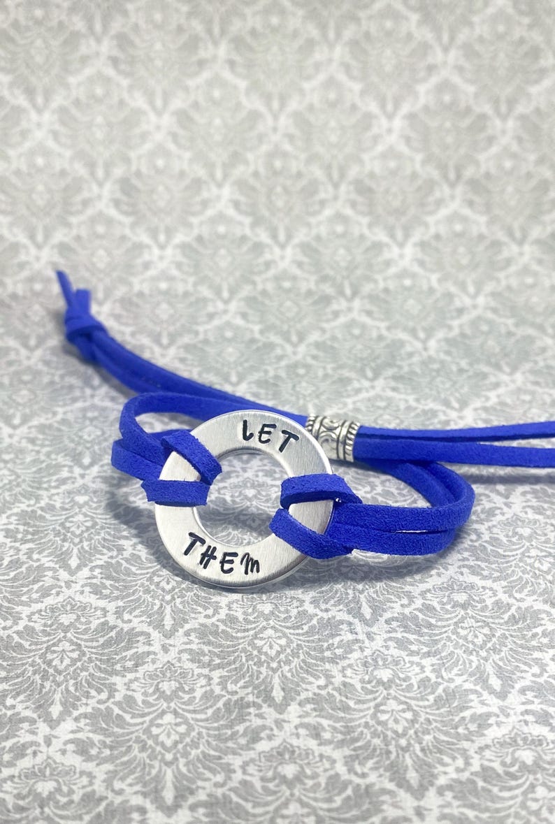 Armband med stämplad bricka, Armband med mitt ord, inspirerande smycken, Nyårspresent, Du är tillräckligt med armband bild 8