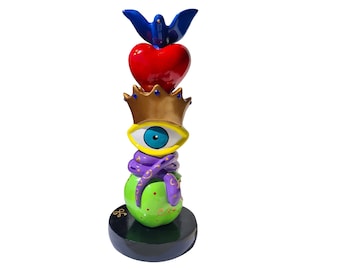 Sculpture of Totem "Lucky Charm" with apple, snake, eye, crown, heart a bird. Height 11'8 inches. Unique piece by Laure TERRIER