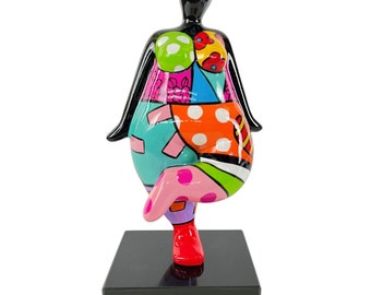 Statue de femme ronde "Nana danseuse" en résine multicolore, hauteur 31 centimètres avec le socle