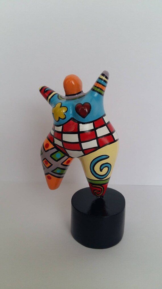 jours france c 90 visa statue Phalle des Petite Niki style dans de Saint Nanas le jours france c 90 visa statue Phalle des Petite Niki style dans de Saint Nanas le