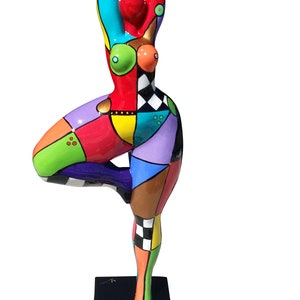 Statue of round woman Nana dancer, multicolored resin. Model Mina by Laure Terrier. Height 20.4 inches with the base image 2