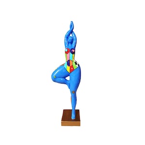 Statue of round woman &quot;Nana dancer&quot;, multicolored resin. Model &quot;Anissa&quot; by Laure Terrier. Height 20.4 inches with the base