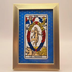 Tableau "Le Monde" avec carte du Tarot de Marseille, 17/12 centimètres