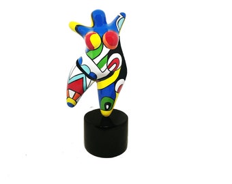 Petite statue de femme ronde "Nana" en résine multicolore, hauteur 12 centimètres