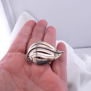 Lennart Haglund signed sterling silver modernist geometric brooch, mid century leaf motif pin