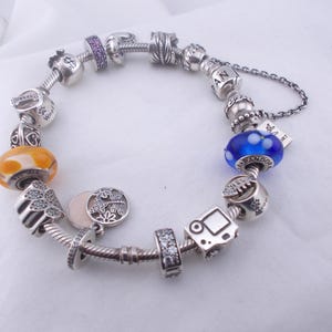 PANDORA 本物のスターリングシルバーチャームブレスレット、13 個の
