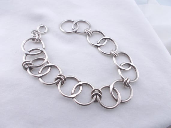 Sterling silver vintage interlocking bangle brace… - image 1