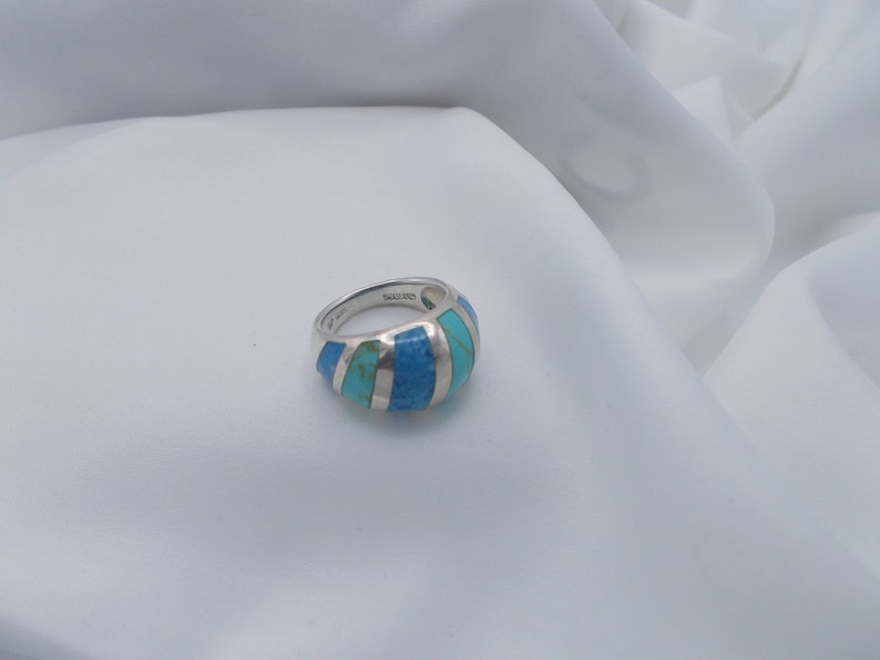 the real stones have been polished Vintage sterling silver /& turquoise stone ring size 7 sterling ring from Thailand