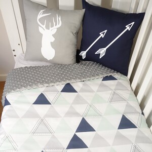 grey cot quilt