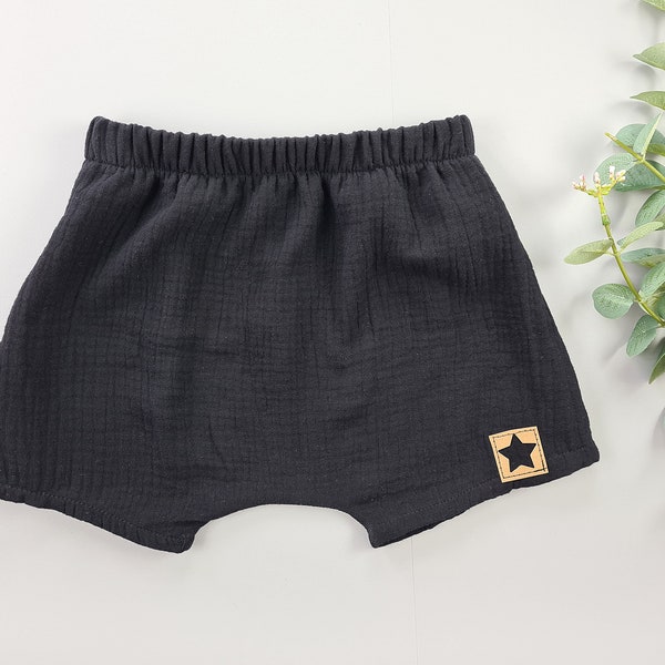 Shorts Musselin, kurze Hose schwarz, Babyshorts, Haremshorts Musselin, Jungenhose