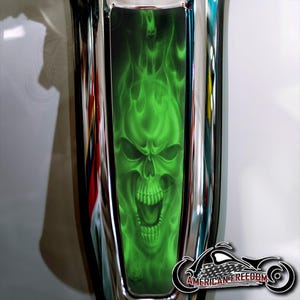 Harley Davidson Custom Made Dash Insert for 2024+ Street Glide & Road Glide Standard - Green Flame Skull