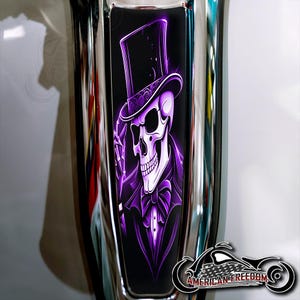 Harley Davidson Custom Made Dash Insert for 2024+ Street Glide & Road Glide Standard - Top Hat Skull Purple