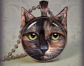 TO6 Tortie Cat pendant