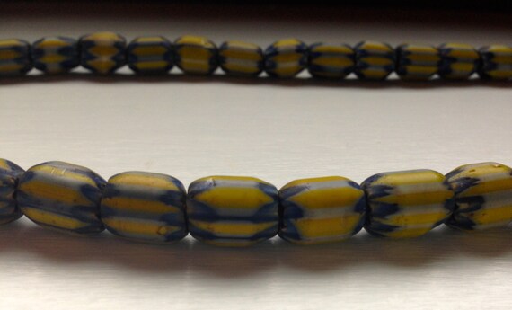 Blue and Yellow ceramic bead necklace vintage fro… - image 5