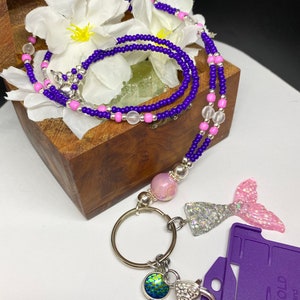 Colar de cordão com miçangas, cordão de sereia, porta-passe de identificação, porta-passe de cruzeiro, cordão divertido, porta-crachá, cordão infantil, chaveiro, ideia de presente