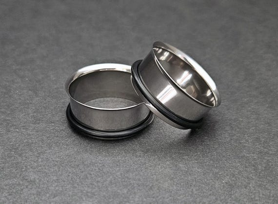 Steel Single Flare Tunnel | Ear Gauges | Stretchers | Tunnels For Stretched Ears | Eyelets 1.6mm (14g) - 28mm (1-1/8")