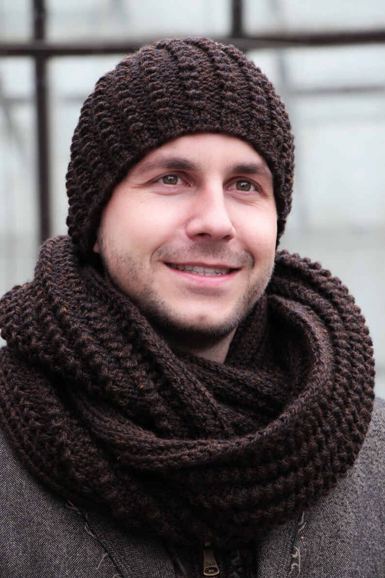 Men knitted