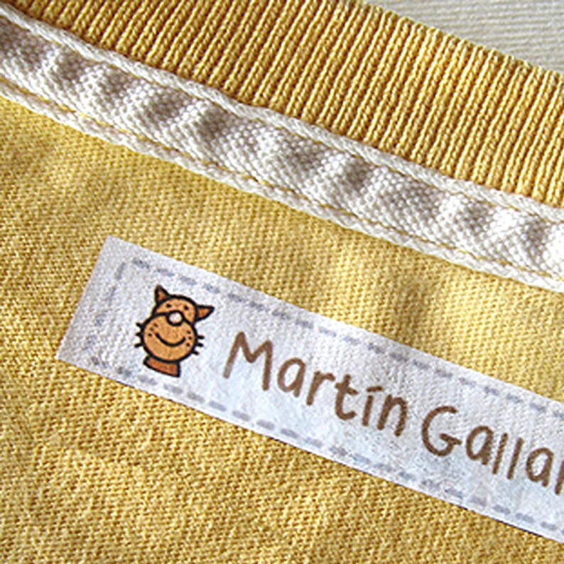 60 Iron on labels custom clothing labels kids name labels Etsy España