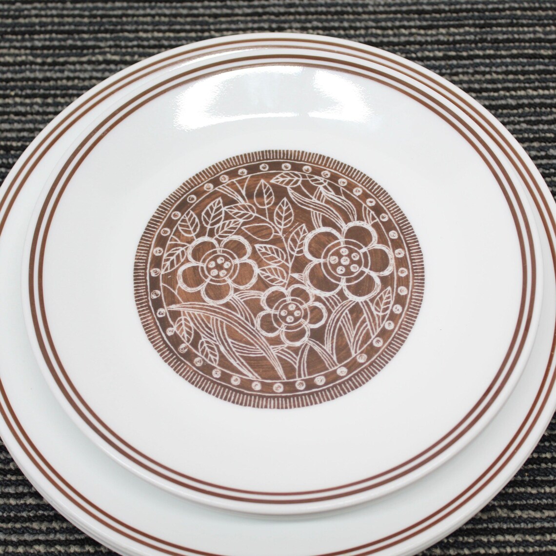 Rare 1970s Batik Pattern Vintage Corelle Dinnerware| Lot 23 Pieces - Etsy
