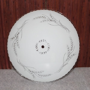 Round Vintage Round Glass Ceiling Light Shade | Wheat Detail
