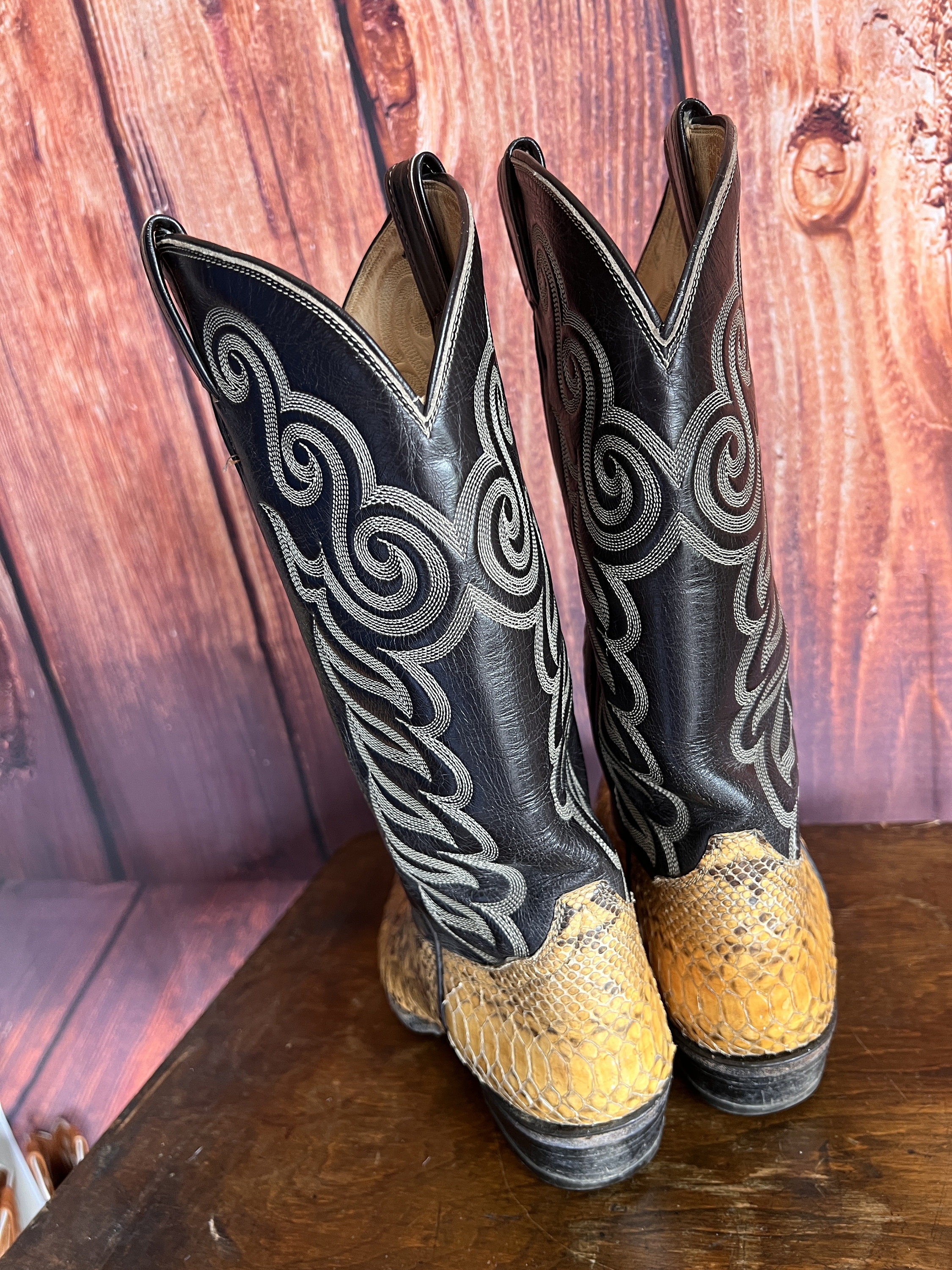 Bottes de cowboy en python - Canada