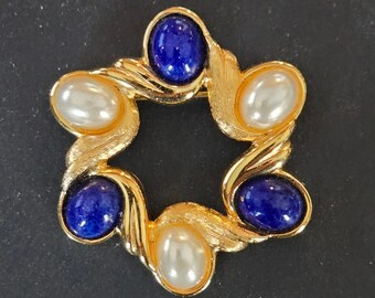 Vintage Napier Brooch Pin Gold-tone Blue Stone Faux Pearls