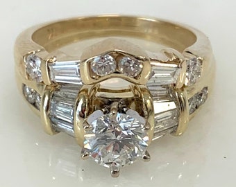 Lovely 14k Yellow Gold Engagement Ring and Wedding Band Set