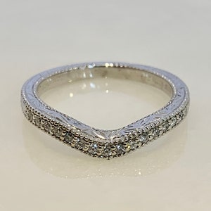 Beautiful 14k White Gold Curved Diamond Band
