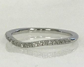 Stunning 14k White Gold Diamond Band