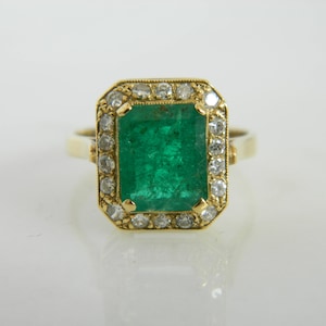 14k Yellow Gold Emerald Diamond Ring - Size 7.5