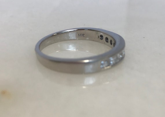 Stunning 14k White Gold Princess Cut Wedding Band - image 3