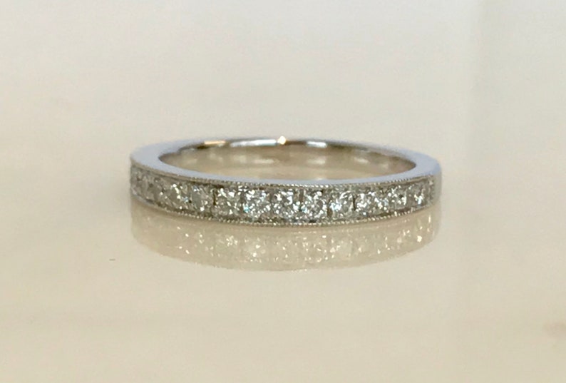 Stunning 18k White Gold Diamond Band