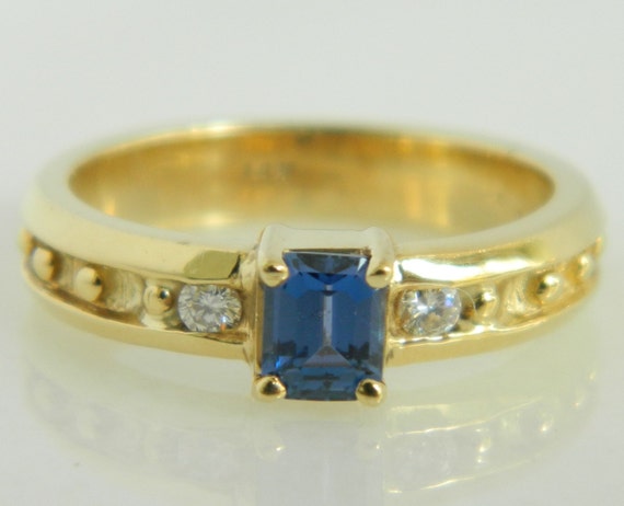 Unique 14K Gold Tanzanite & Diamond Ring - image 1