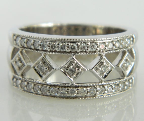 Vintage 14K White Gold Diamond Ring - Intricate Pave Design