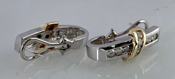 Stunning 14k Two Tone Lever Back Diamond Earrings - image 3