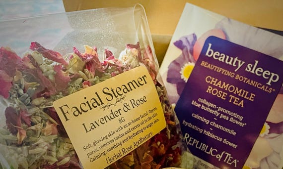 Birthday Gift Box, Spa Set for Women, Organic Self Care Spa Gift Box